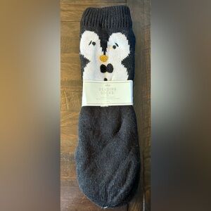 Indigo Cozy Black Reading Socks